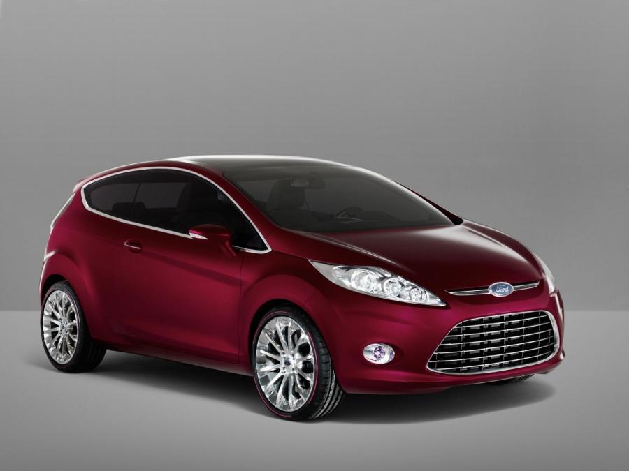  Ford Verve Concept 2007 года  (фото 15 из 37)